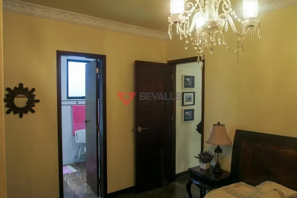 Casa, 3 quartos, 286 m² - Foto 23