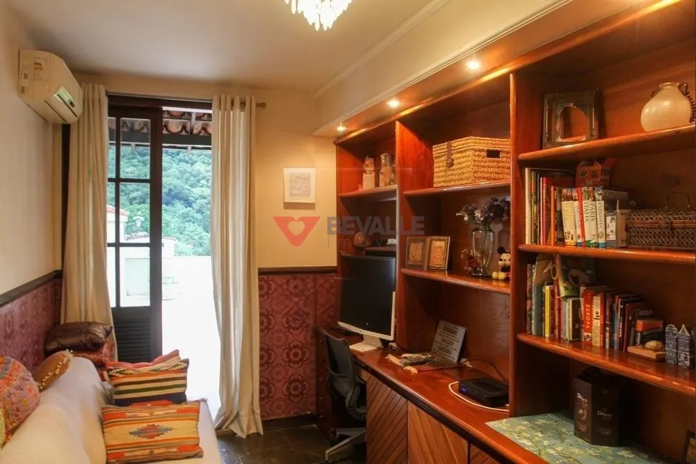 Casa, 3 quartos, 286 m² - Foto 20
