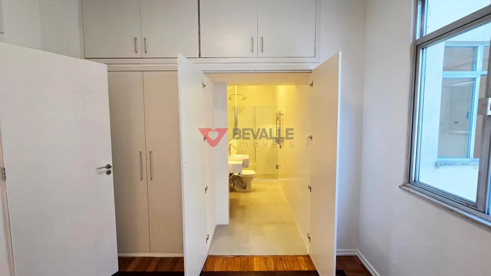 Apartamento, 3 quartos, 157 m² - Foto 1
