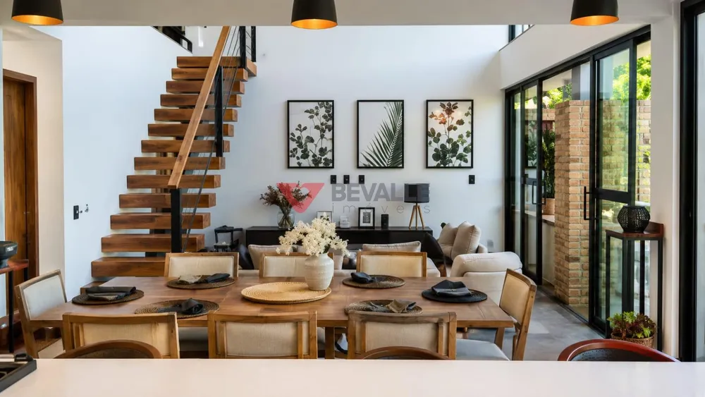 Casa, 5 quartos, 450 m² - Foto 1