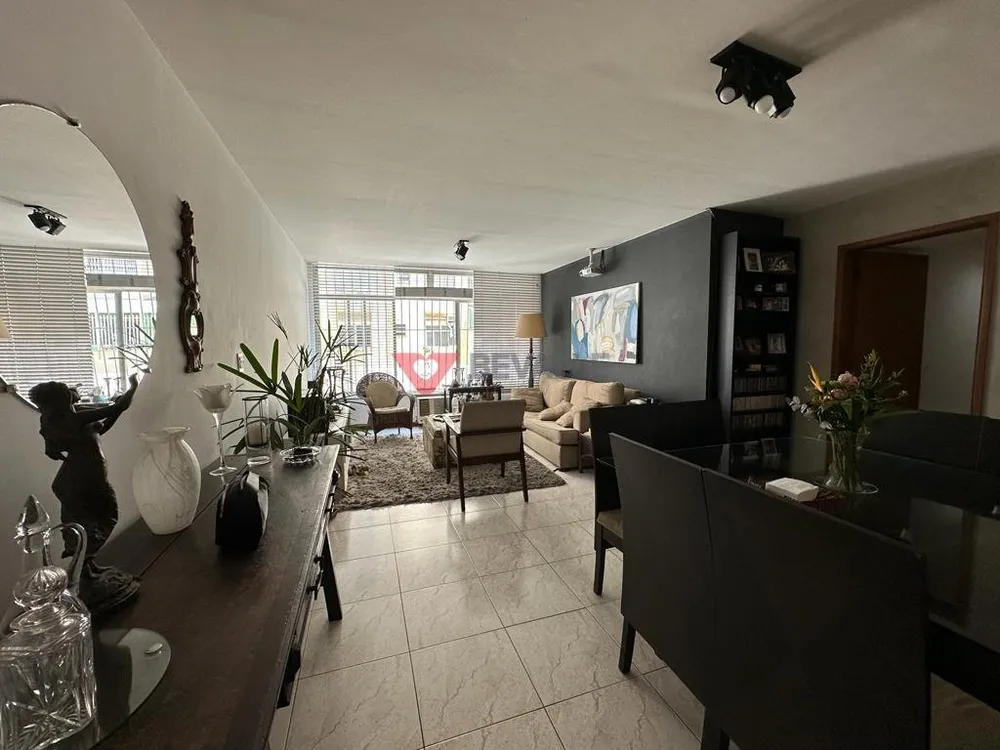 Apartamento, 3 quartos, 190 m² - Foto 2