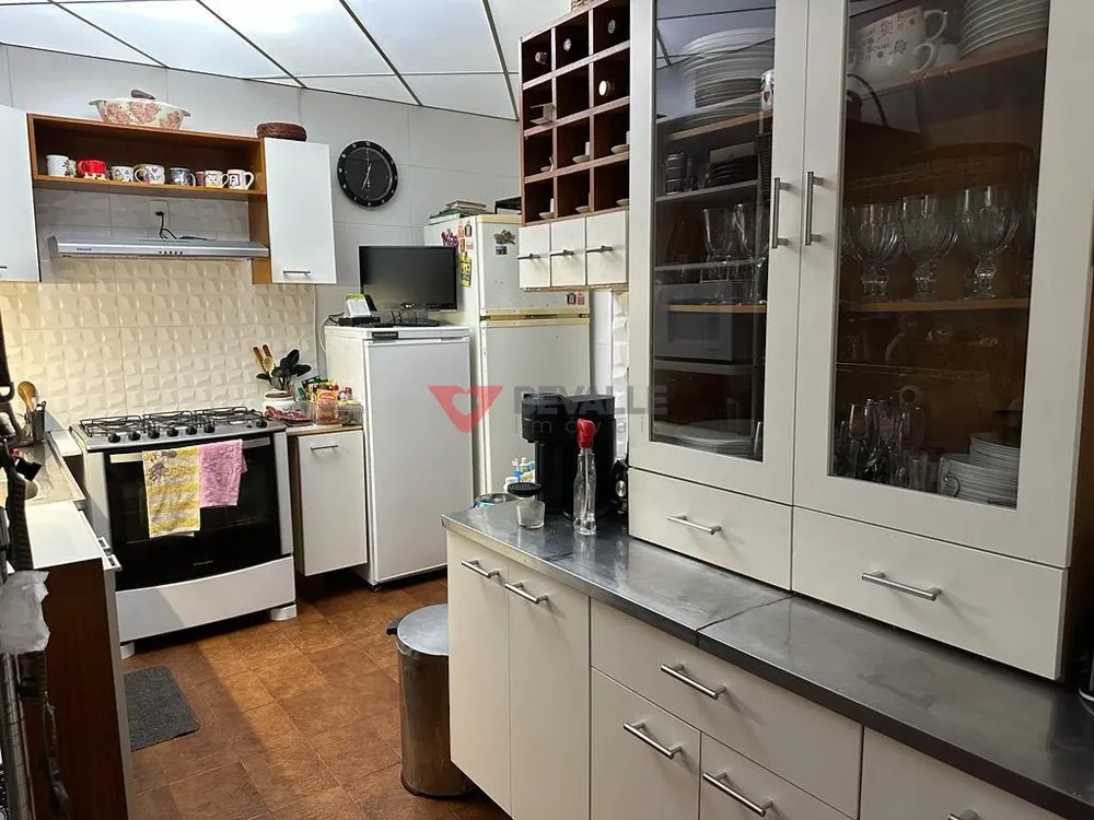Apartamento, 3 quartos, 190 m² - Foto 5