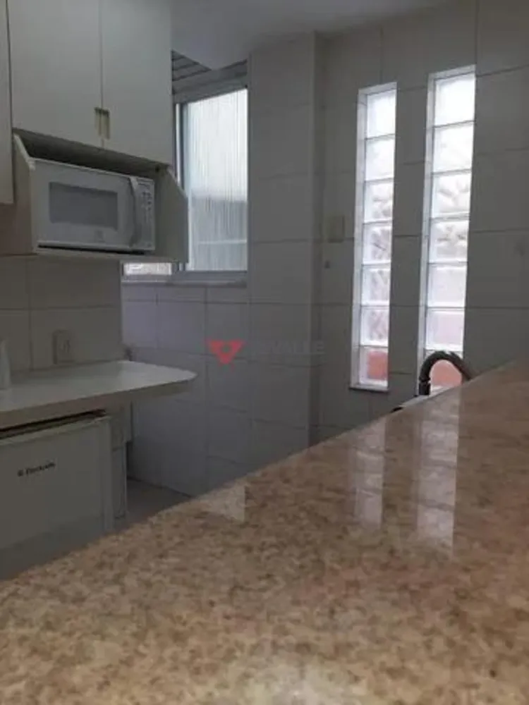 Apartamento, 3 quartos, 190 m² - Foto 12