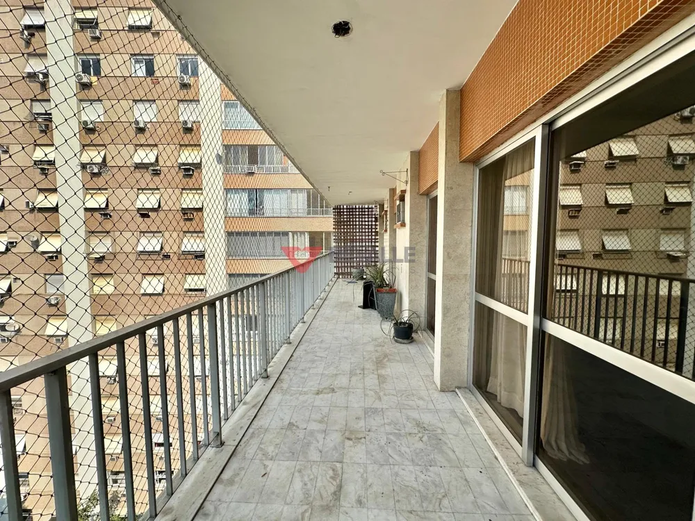 Cobertura, 4 quartos, 220 m² - Foto 4