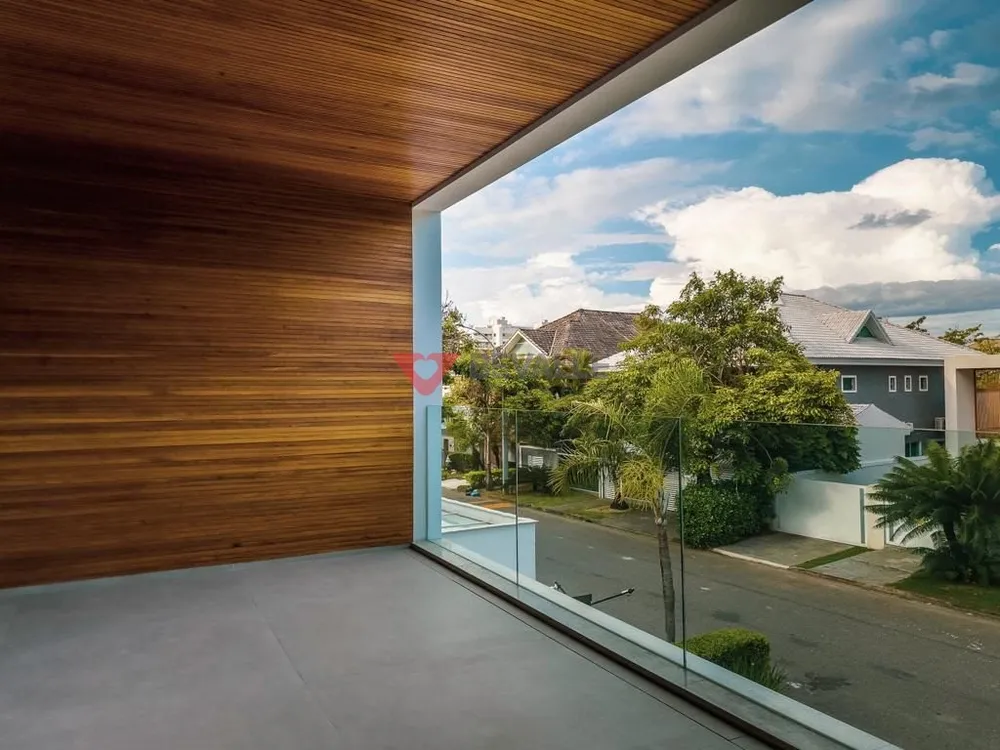 Casa, 6 quartos, 860 m² - Foto 1