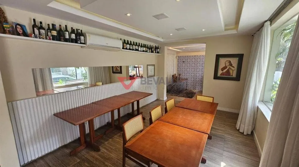 Casa, 3 quartos, 235 m² - Foto 8