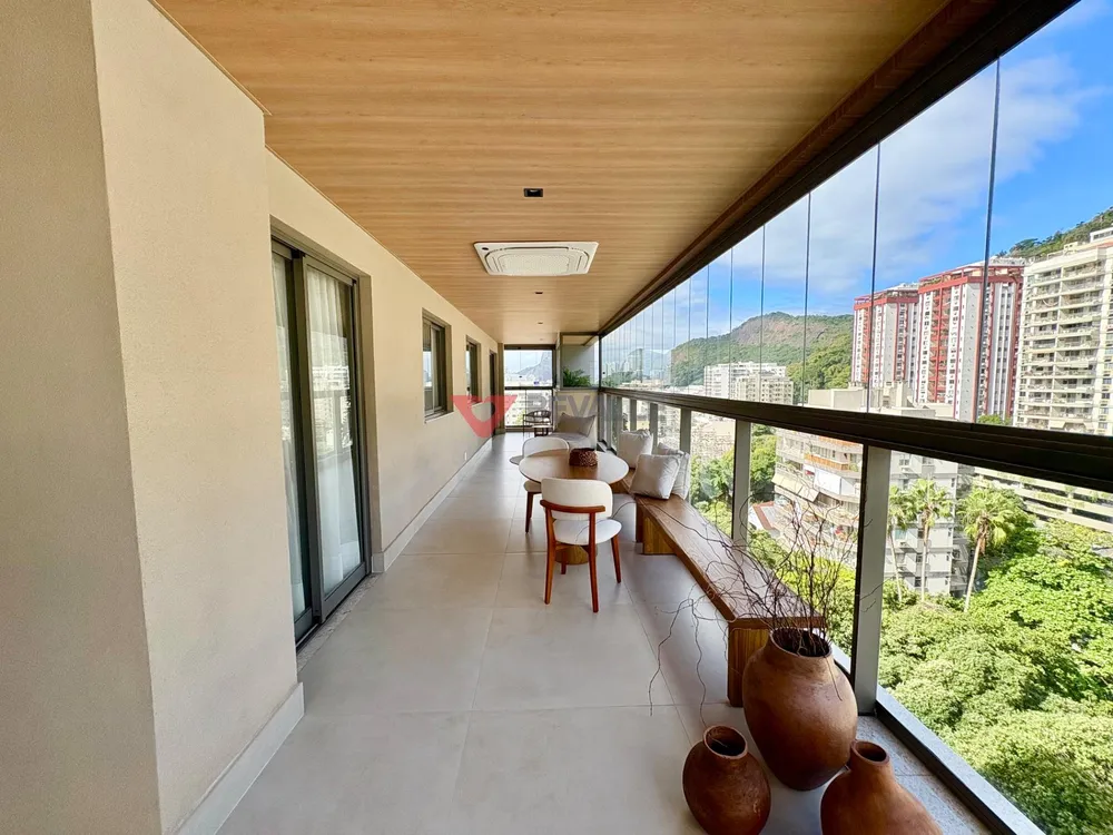 Apartamento, 3 quartos, 155 m² - Foto 2