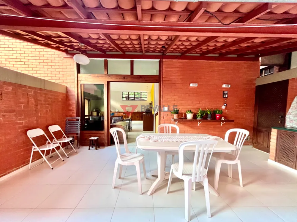 Casa, 5 quartos, 262 m² - Foto 3