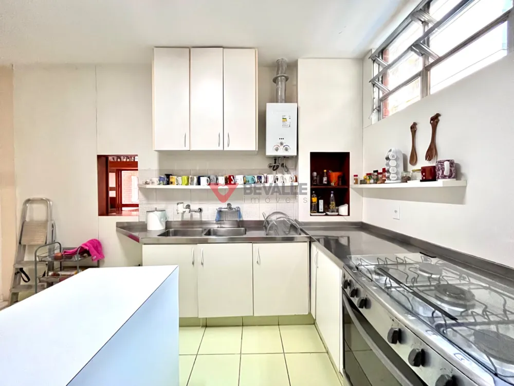 Casa, 5 quartos, 262 m² - Foto 9