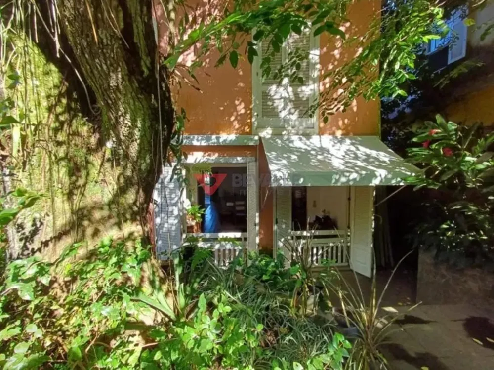 Casa, 3 quartos, 276 m² - Foto 3