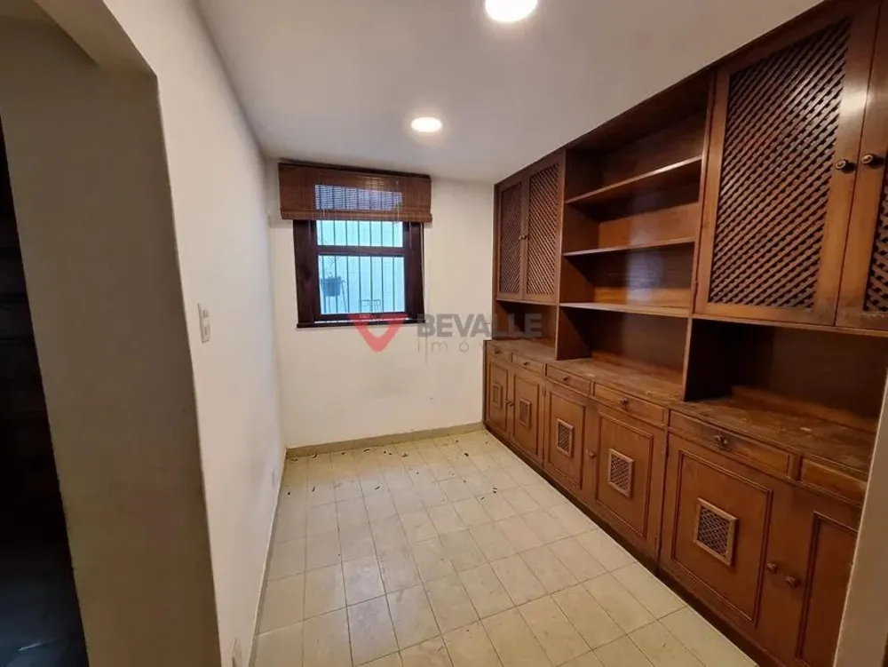 Casa, 4 quartos, 250 m² - Foto 7