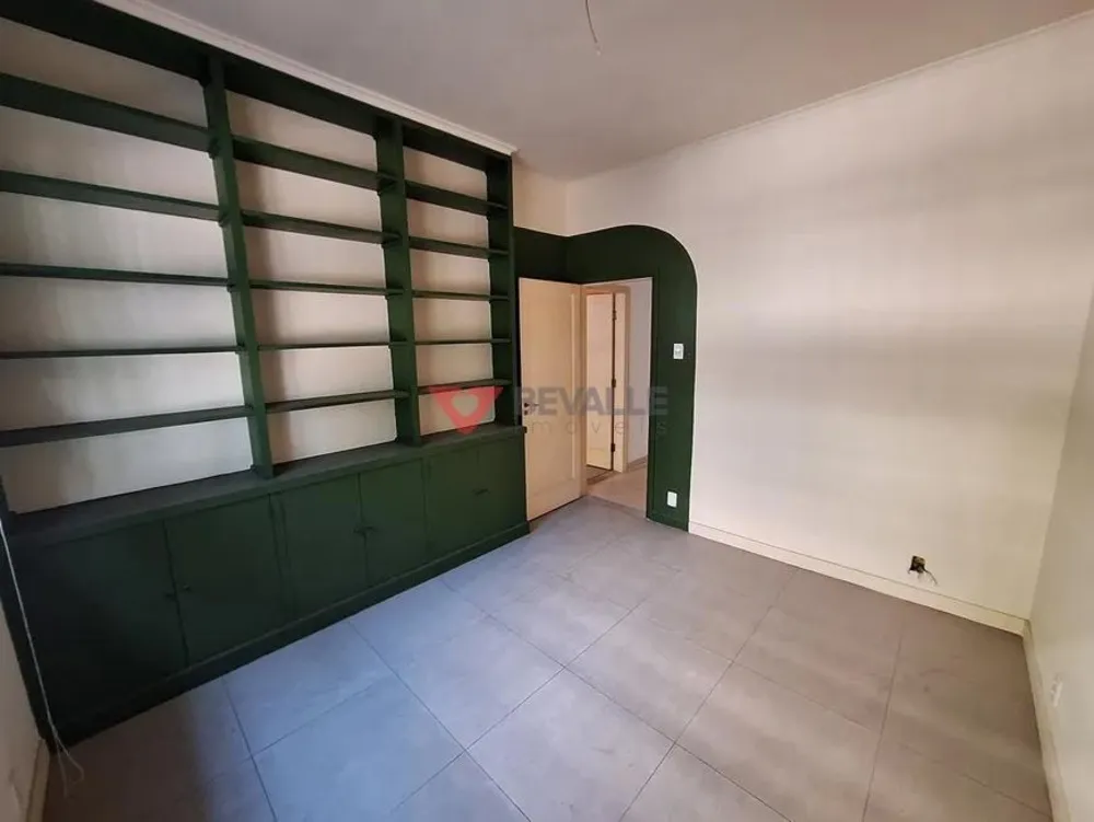 Casa, 4 quartos, 250 m² - Foto 22