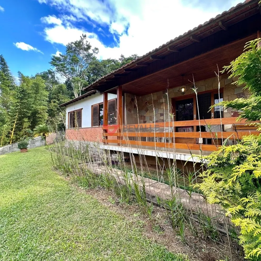 Casa, 3 quartos, 161 m² - Foto 1