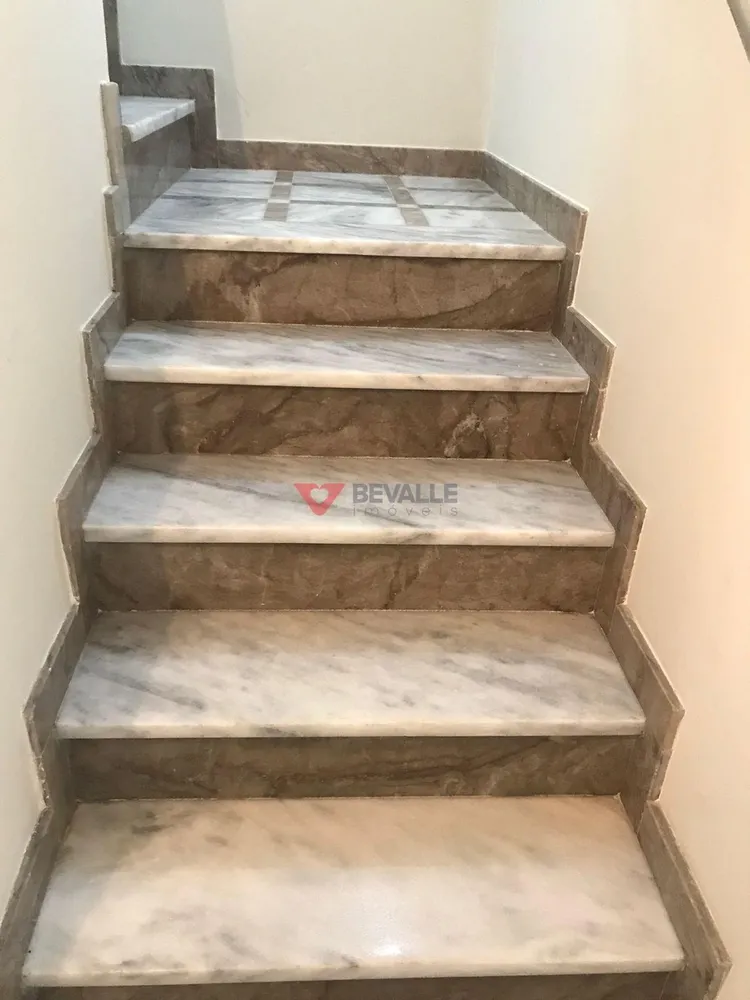Casa, 8 quartos, 260 m² - Foto 7