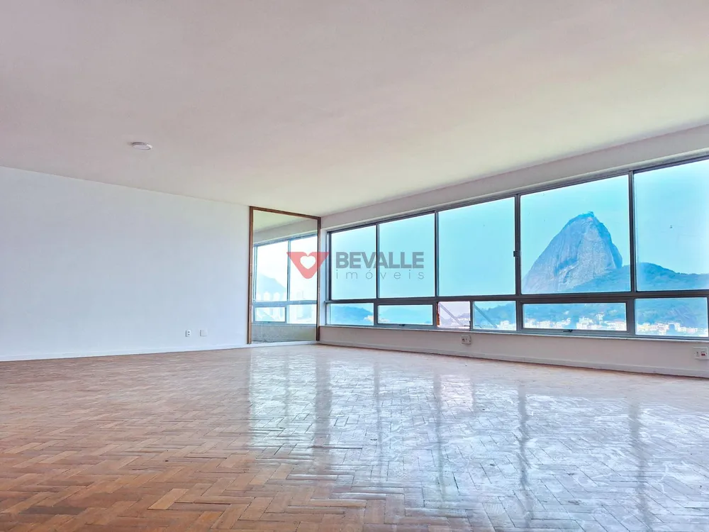 Apartamento, 3 quartos, 270 m² - Foto 1