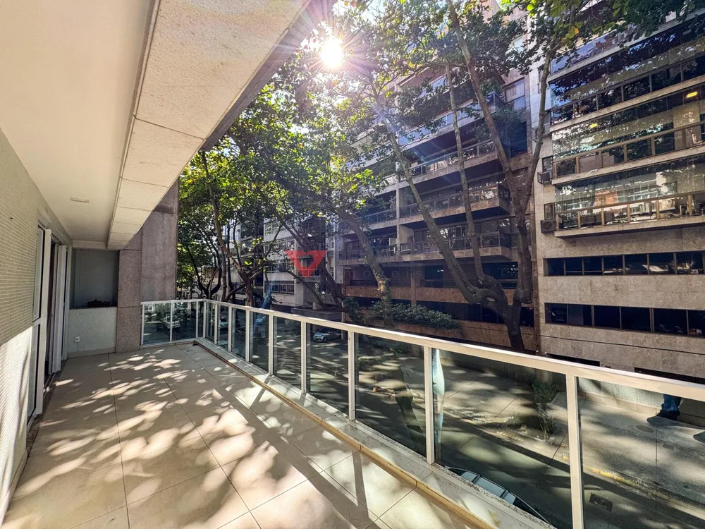 Apartamento, 3 quartos, 200 m² - Foto 35