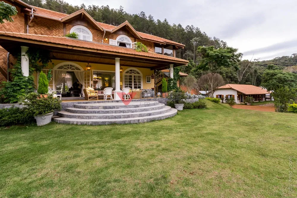 Casa, 8 quartos, 1080 m² - Foto 1
