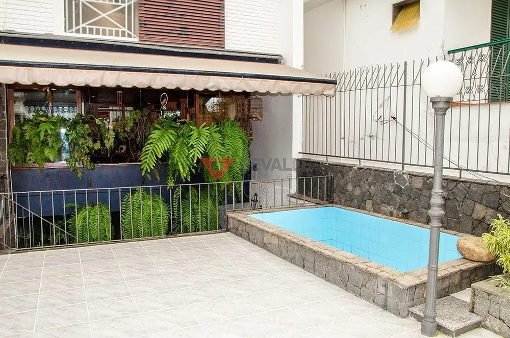 Casa, 4 quartos, 556 m² - Foto 1