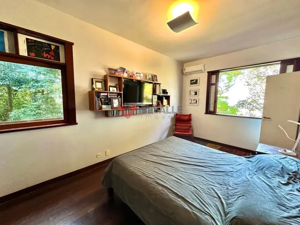 Casa, 4 quartos, 320 m² - Foto 23