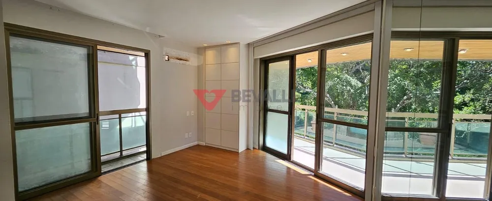 Apartamento, 4 quartos, 320 m² - Foto 1