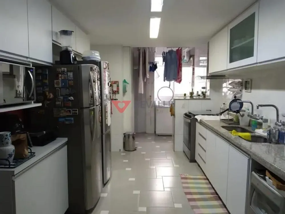 Cobertura, 3 quartos, 301 m² - Foto 2