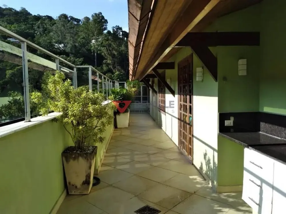 Cobertura, 3 quartos, 301 m² - Foto 4