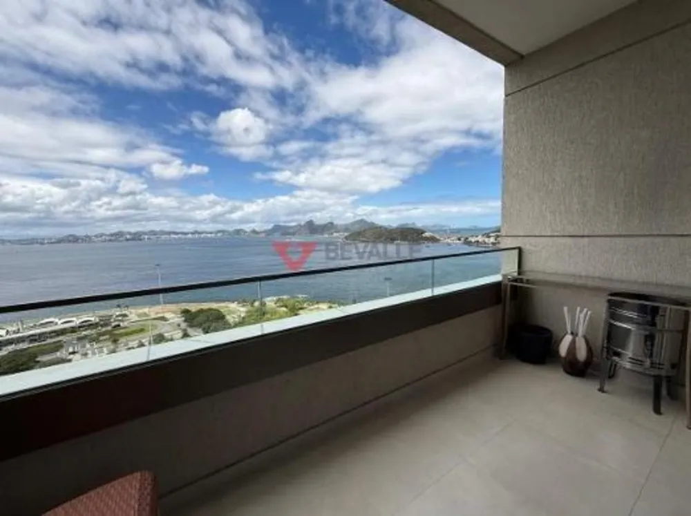 Apartamento, 3 quartos, 147 m² - Foto 2