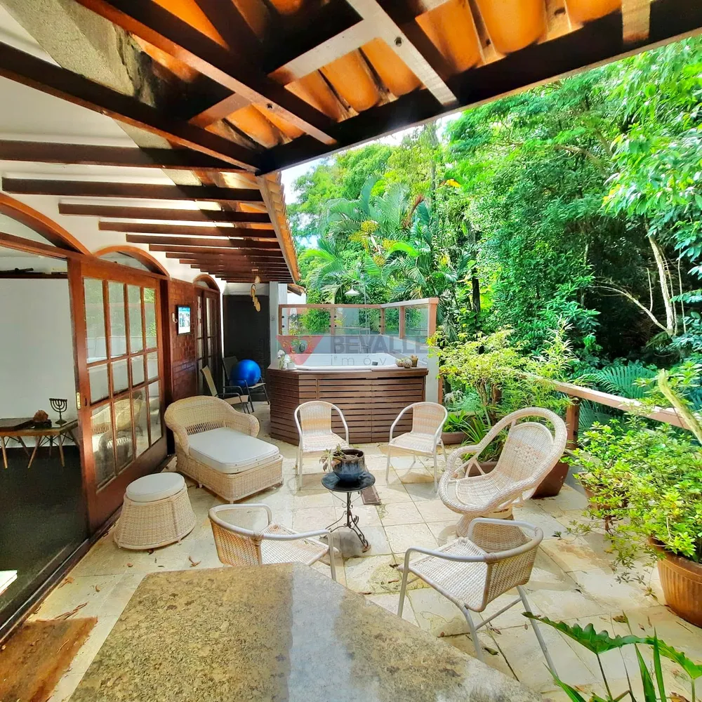 Cobertura, 4 quartos, 224 m² - Foto 2