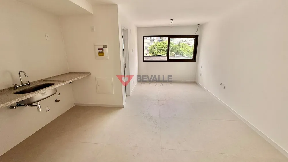 Apartamento, 1 quarto, 27 m² - Foto 2