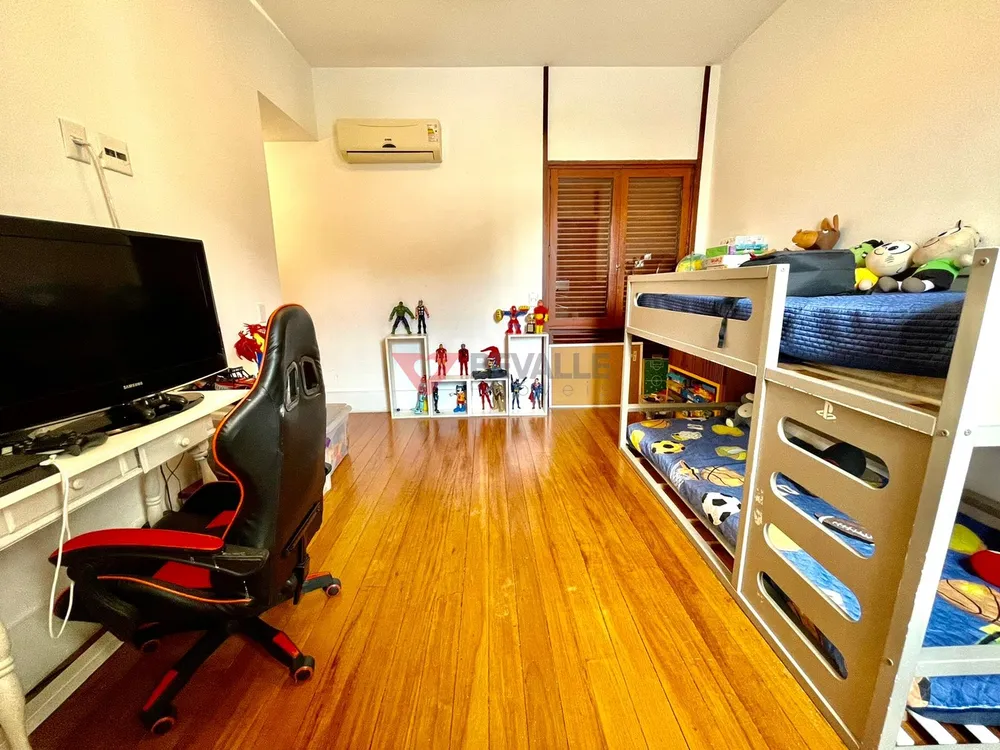 Cobertura, 4 quartos, 320 m² - Foto 1