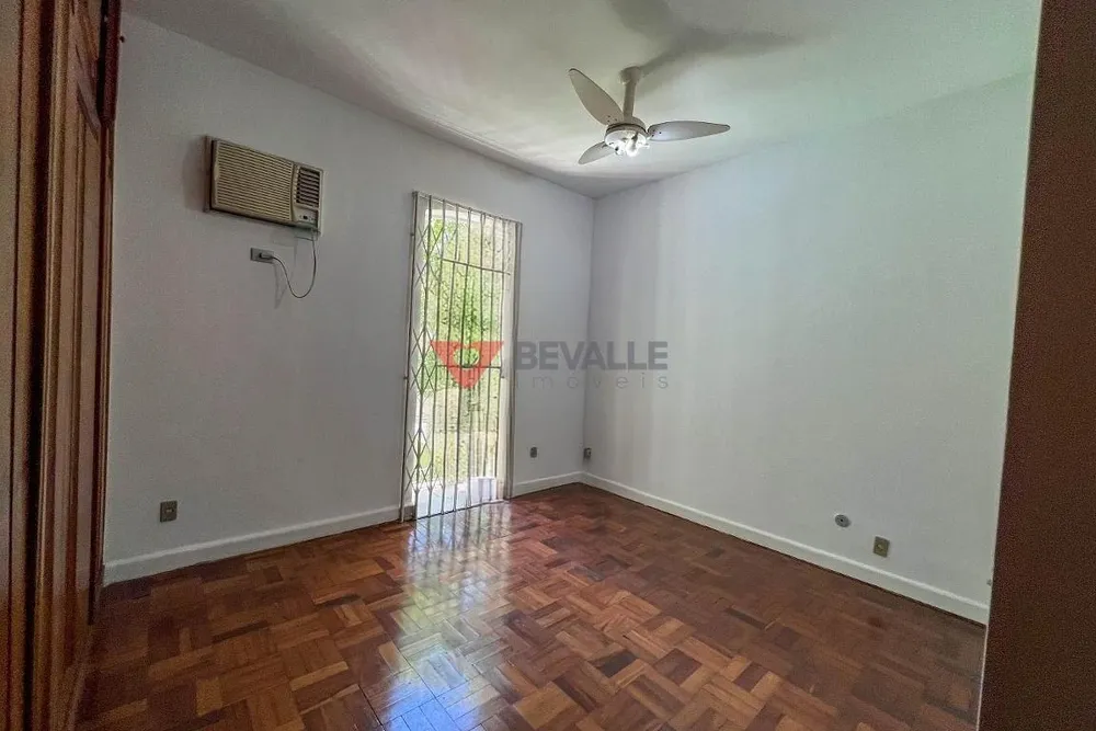 Casa, 5 quartos, 340 m² - Foto 23