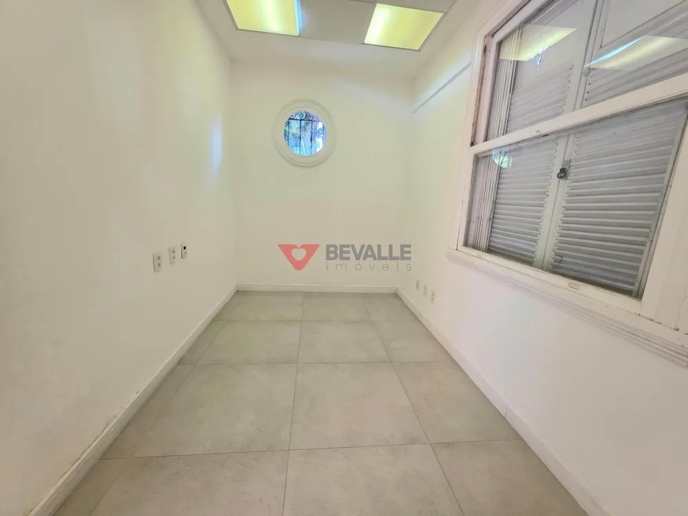 Casa, 5 quartos, 300 m² - Foto 34