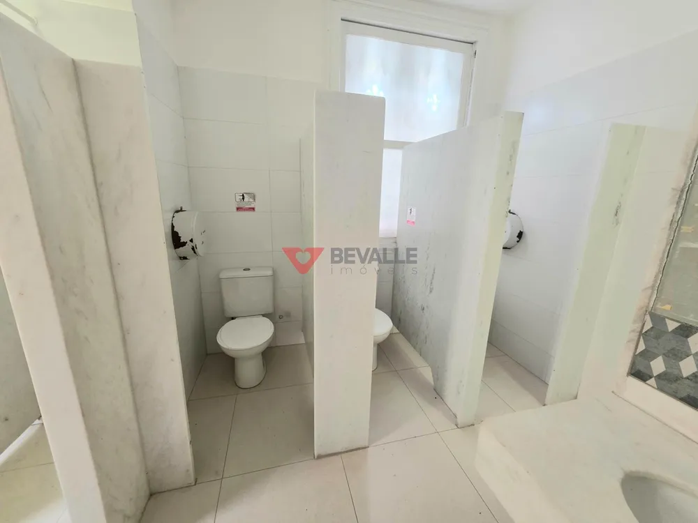 Casa, 5 quartos, 300 m² - Foto 23