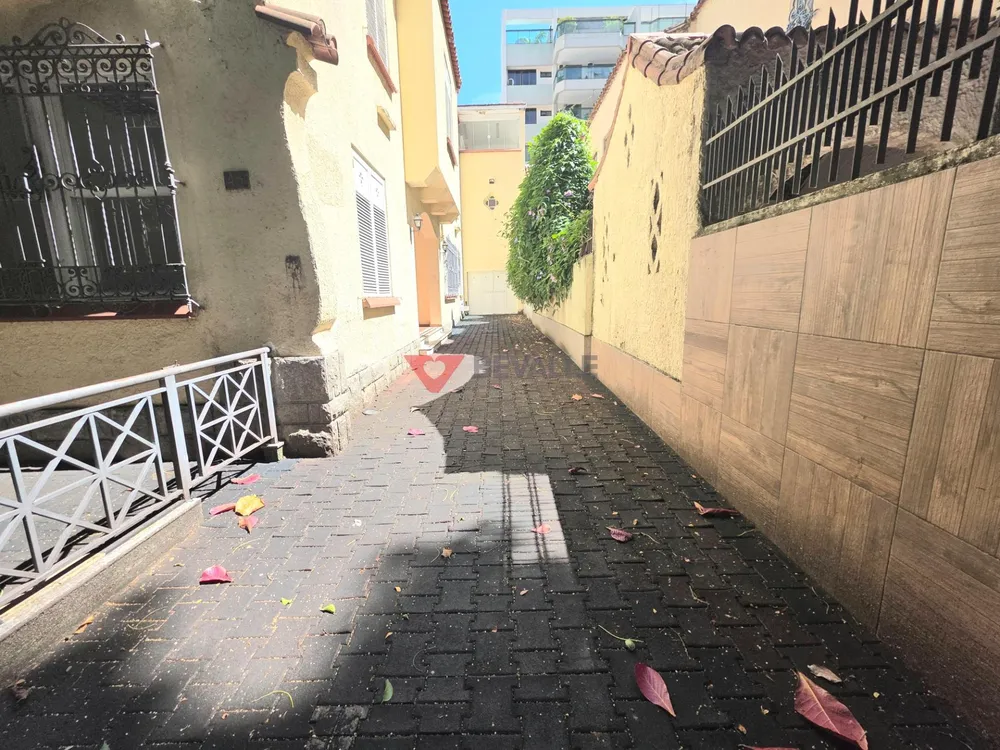Casa, 5 quartos, 300 m² - Foto 2