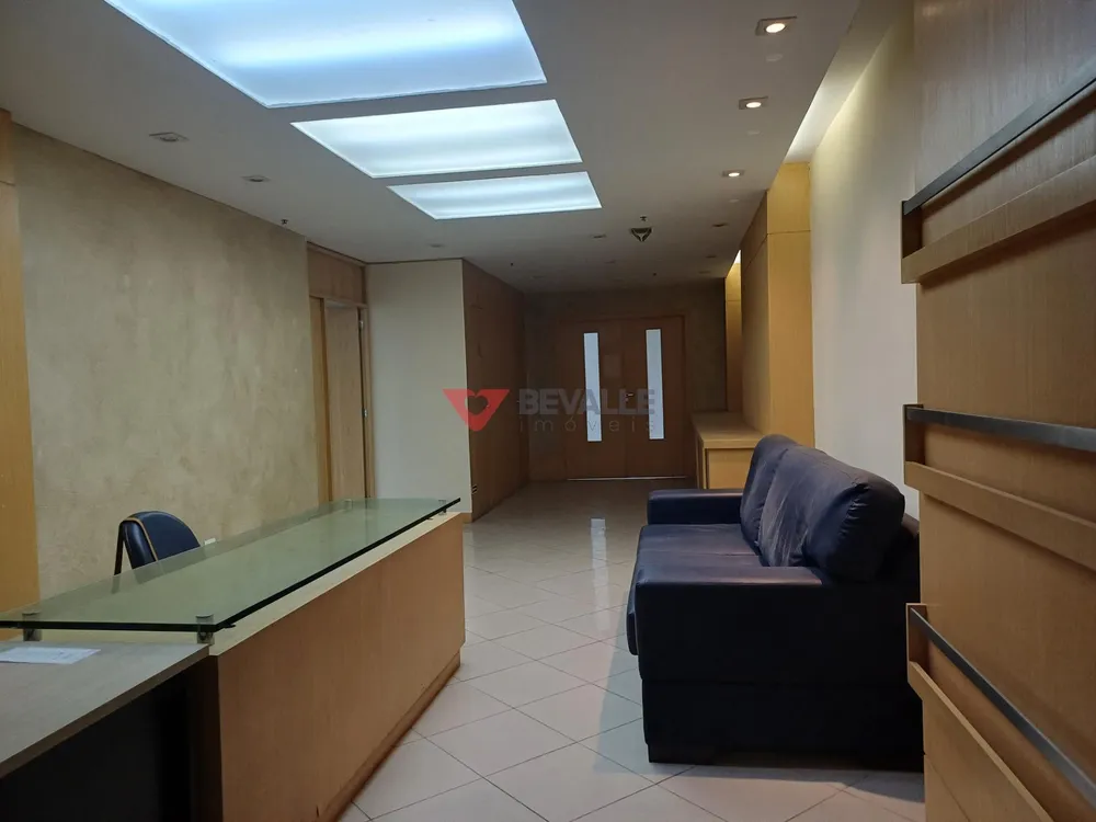 Sala-Conjunto, 330 m² - Foto 1