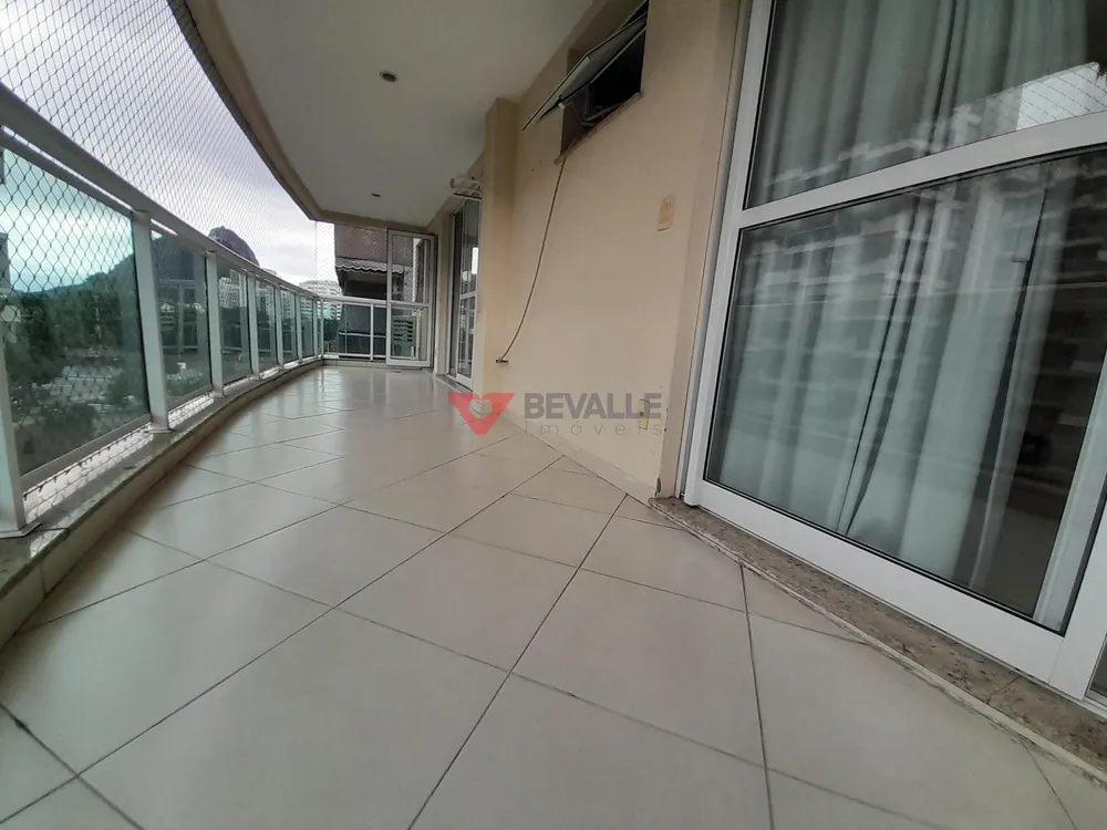 Apartamento, 3 quartos, 182 m² - Foto 1