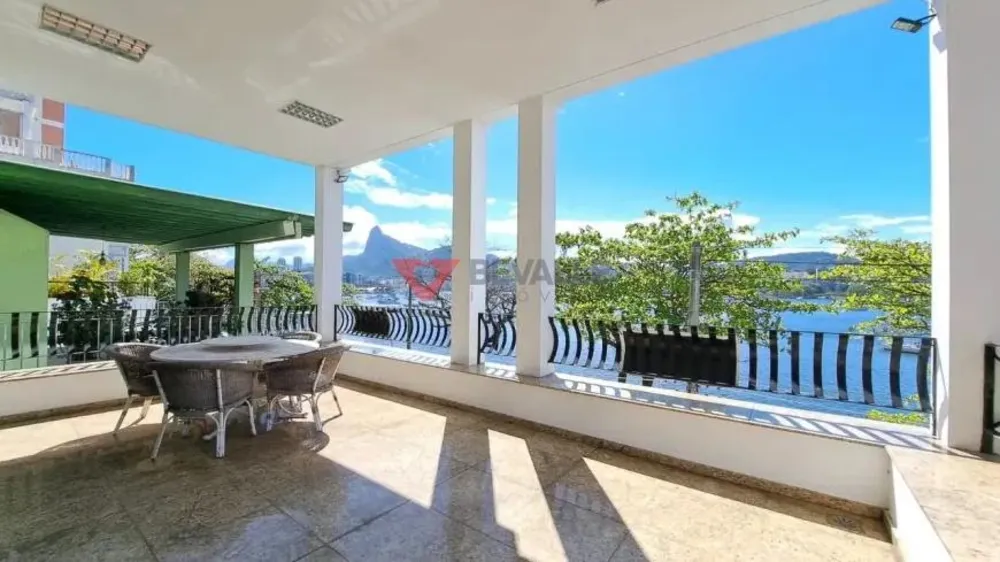 Casa, 4 quartos, 458 m² - Foto 1