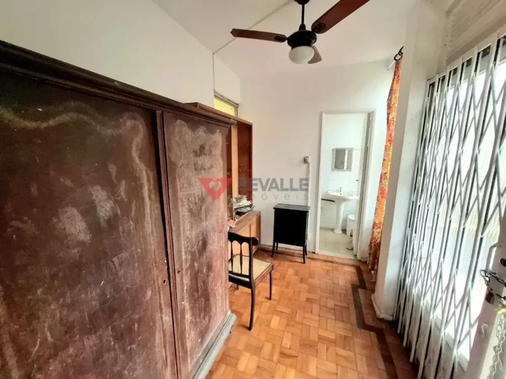 Casa, 6 quartos, 238 m² - Foto 15