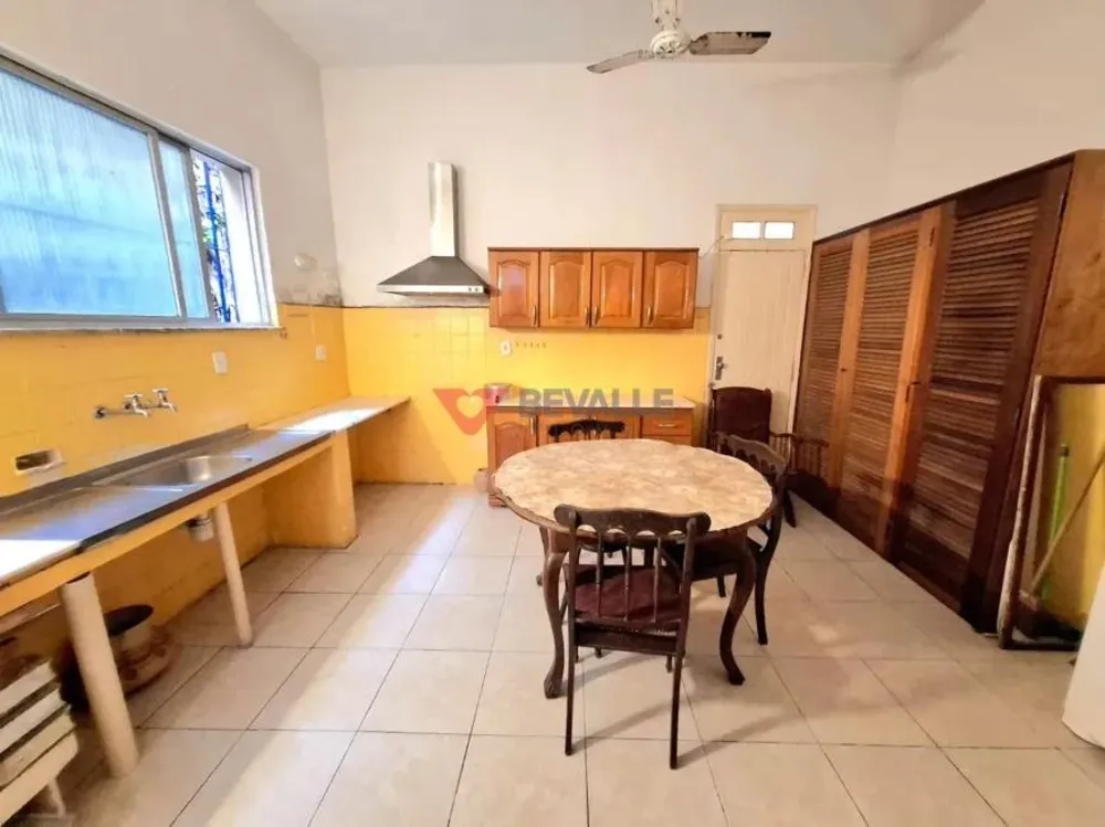Casa, 6 quartos, 238 m² - Foto 32