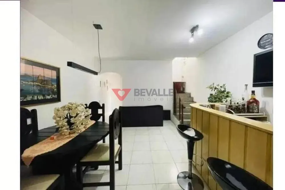 Casa, 3 quartos, 266 m² - Foto 32