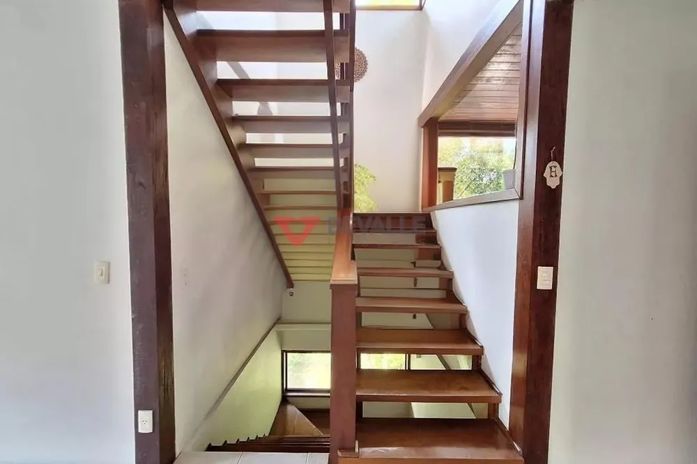 Casa, 6 quartos, 224 m² - Foto 41