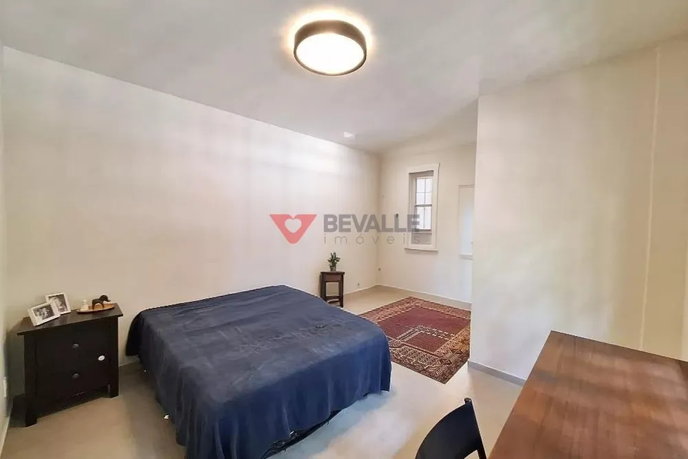 Casa, 6 quartos, 224 m² - Foto 2