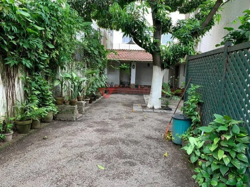 Casa, 6 quartos, 424 m² - Foto 9