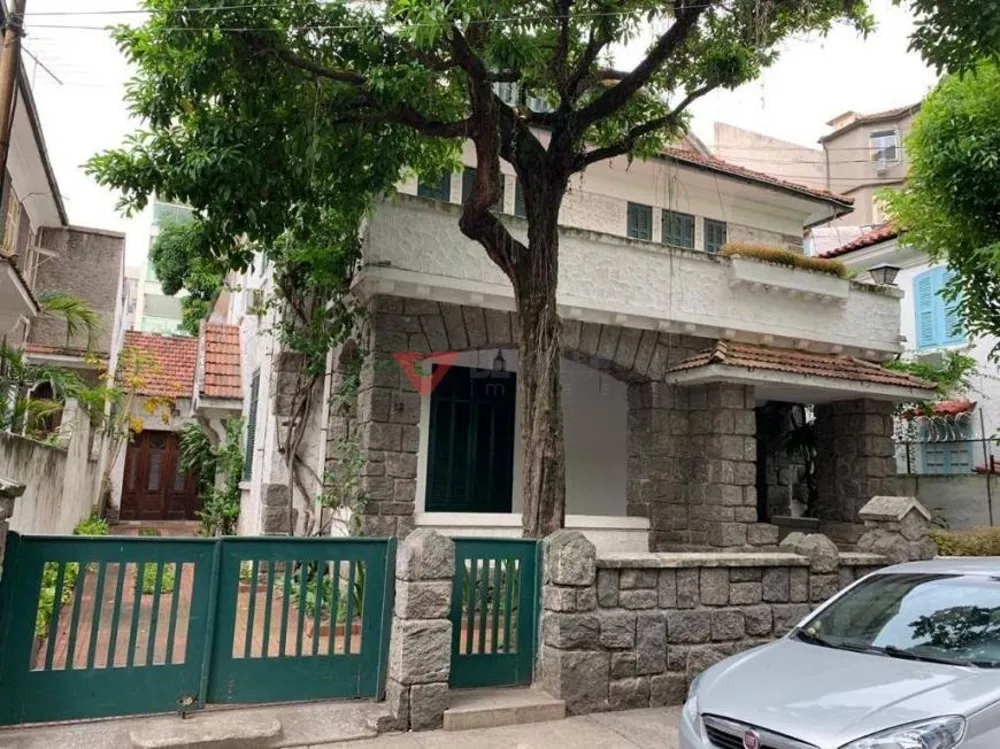 Casa, 6 quartos, 424 m² - Foto 1