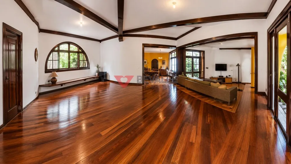 Casa, 6 quartos, 720 m² - Foto 1