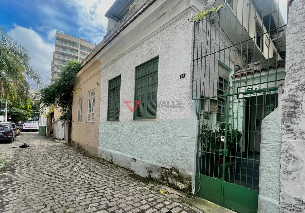 Casa, 3 quartos, 177 m² - Foto 1