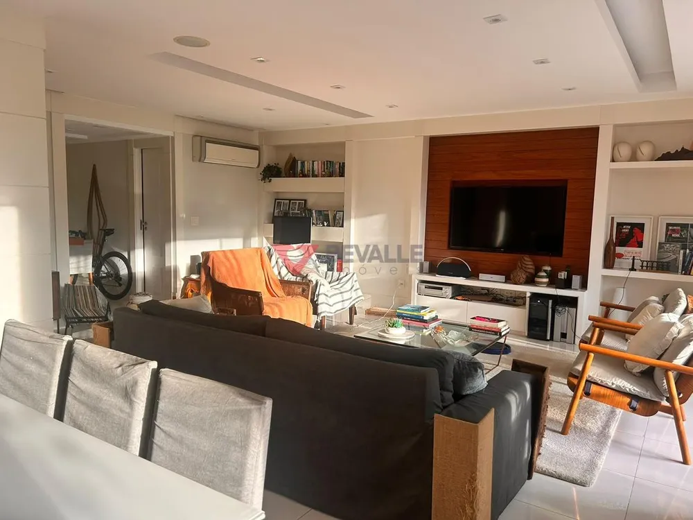 Apartamento, 4 quartos, 220 m² - Foto 2