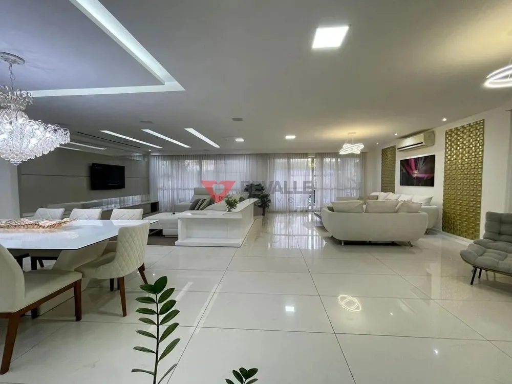 Casa, 4 quartos, 550 m² - Foto 1