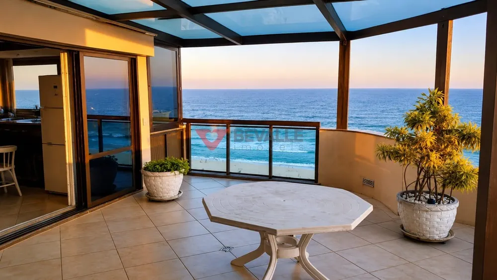 Cobertura, 3 quartos, 225 m² - Foto 1