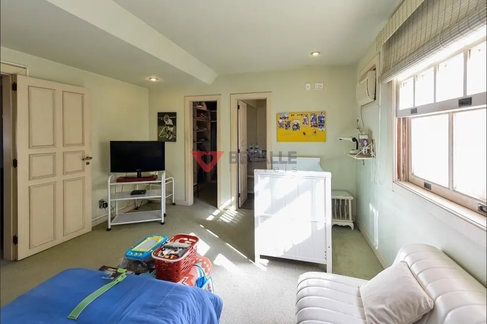 Casa, 4 quartos, 700 m² - Foto 30